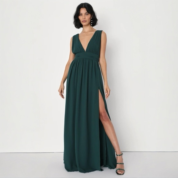 Lulus Plunge V Neck Forest Green Maxi Dress With Leg Slit Size Large - Picture 2 of 14
